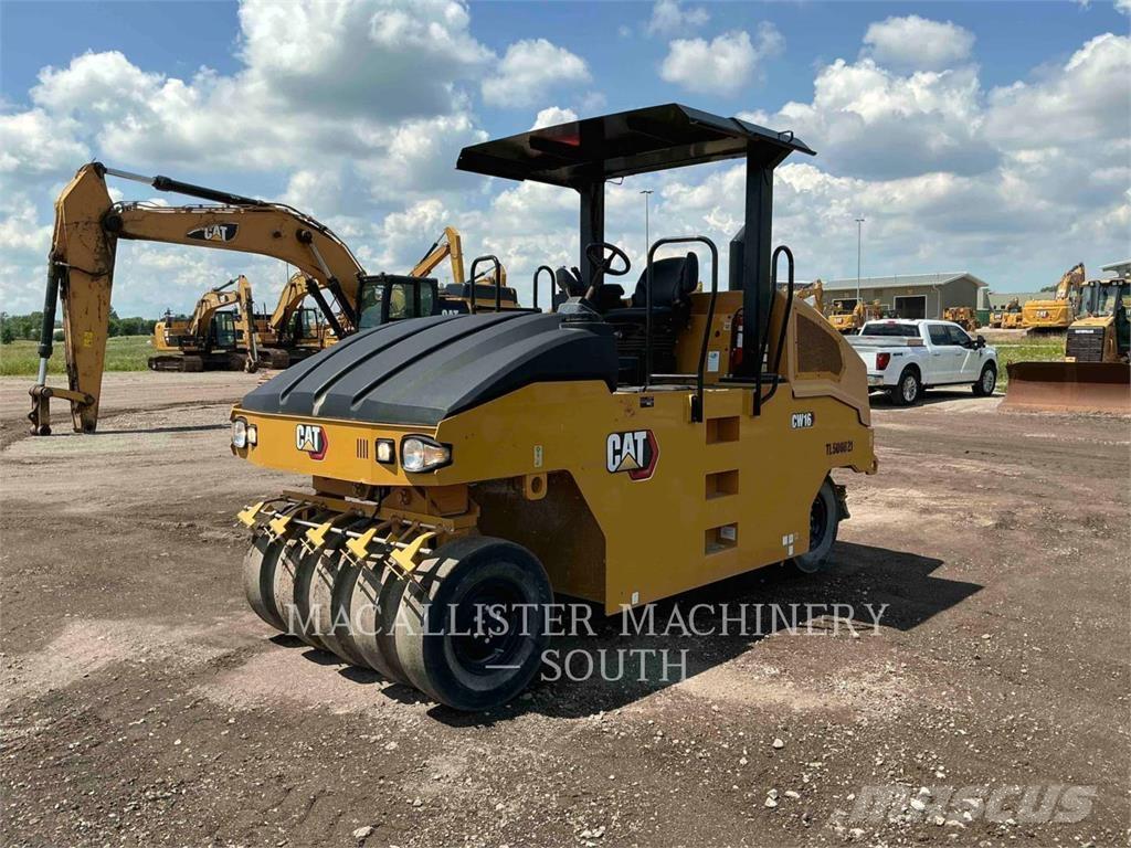 CAT CW16 Pnömatik lastikli silindirler