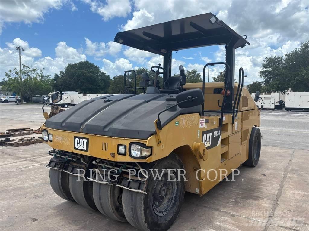 CAT CW34 Çift tamburlu silindirler