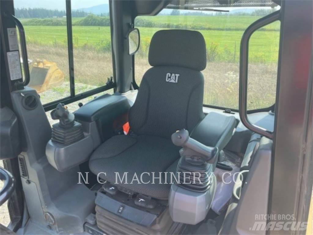 CAT D1 LGPCB Paletli dozerler