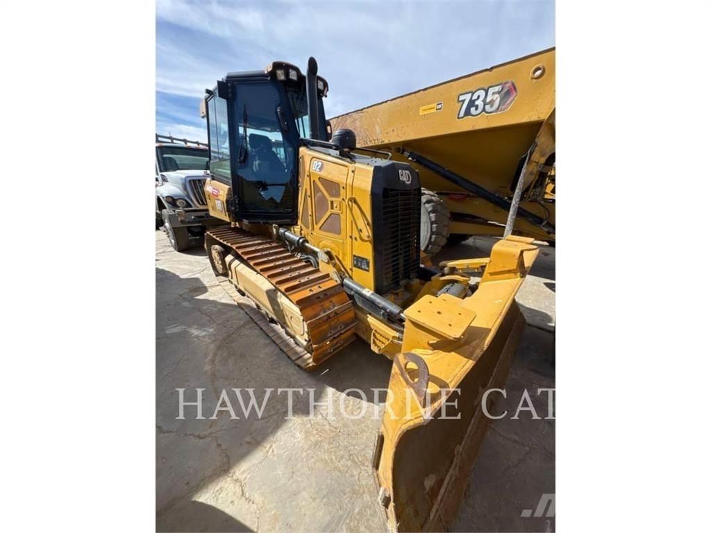 CAT D2 Paletli dozerler