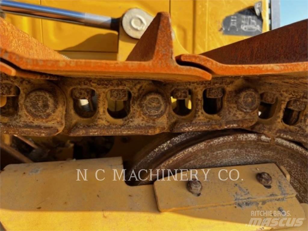 CAT D2 XLCN Paletli dozerler