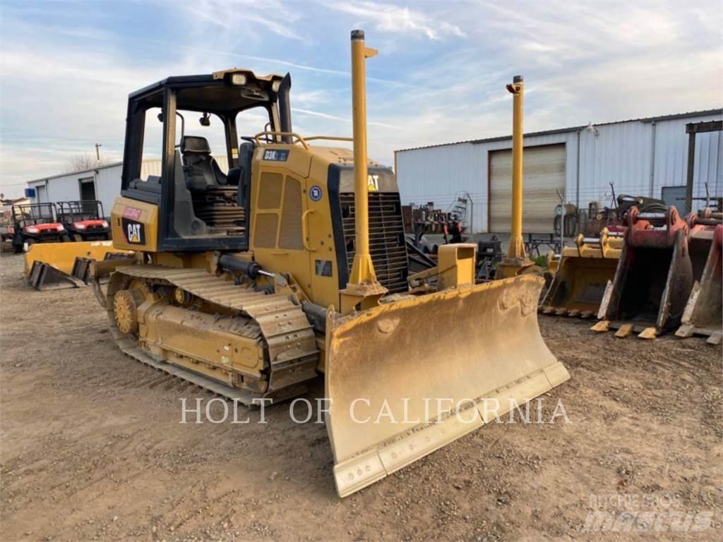 CAT D3K2 Paletli dozerler