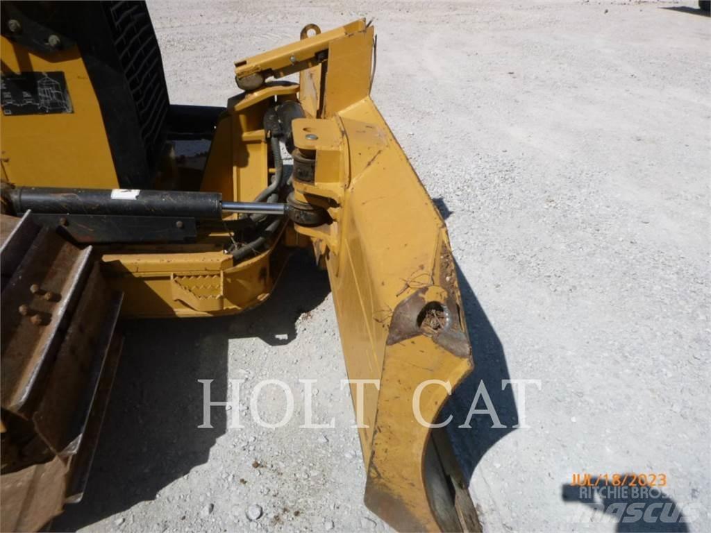 CAT D3K2LGP Paletli dozerler