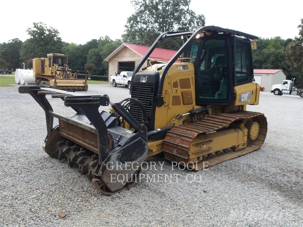 CAT D3K2LGP Paletli dozerler