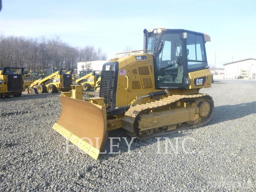 CAT D3K2XL Paletli dozerler