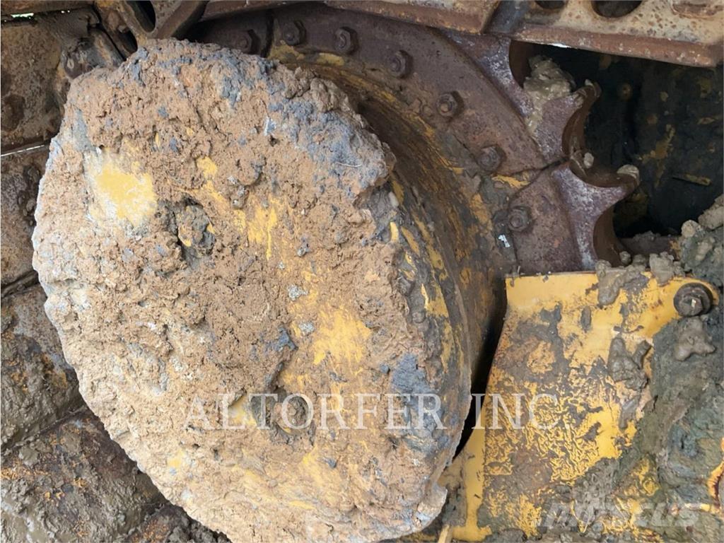 CAT D4 LGP 3D Paletli dozerler