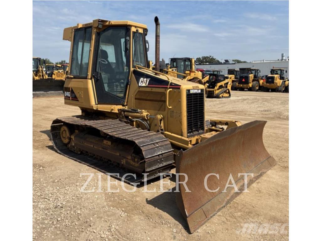 CAT D4GLGP Paletli dozerler