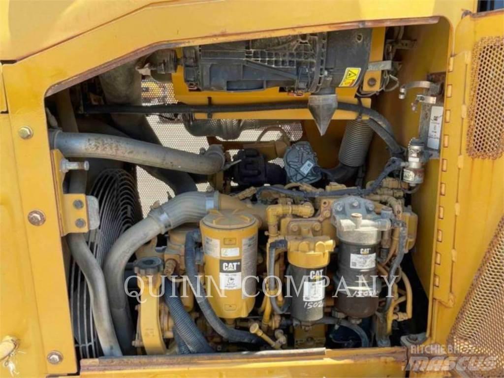 CAT D4K2 XL Paletli dozerler