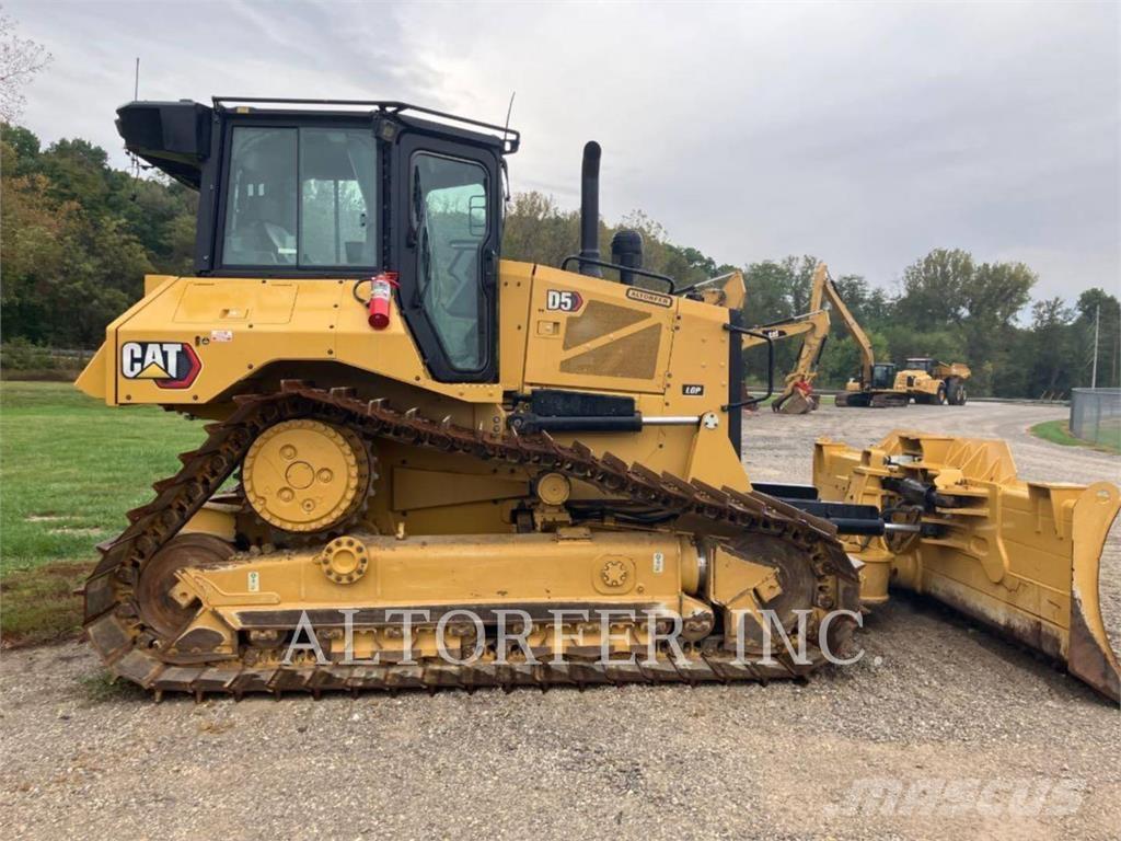 CAT D5-17VPLGP Paletli dozerler