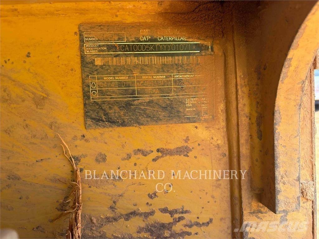 CAT D5K LGP Paletli dozerler