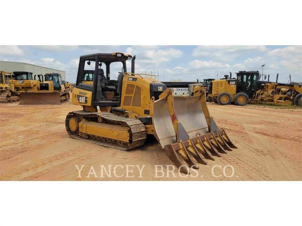 CAT D5K2 XL Paletli dozerler