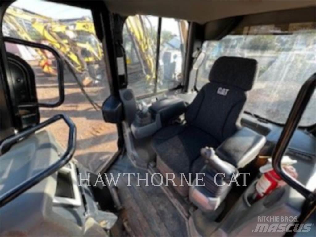CAT D5K2 XL Paletli dozerler