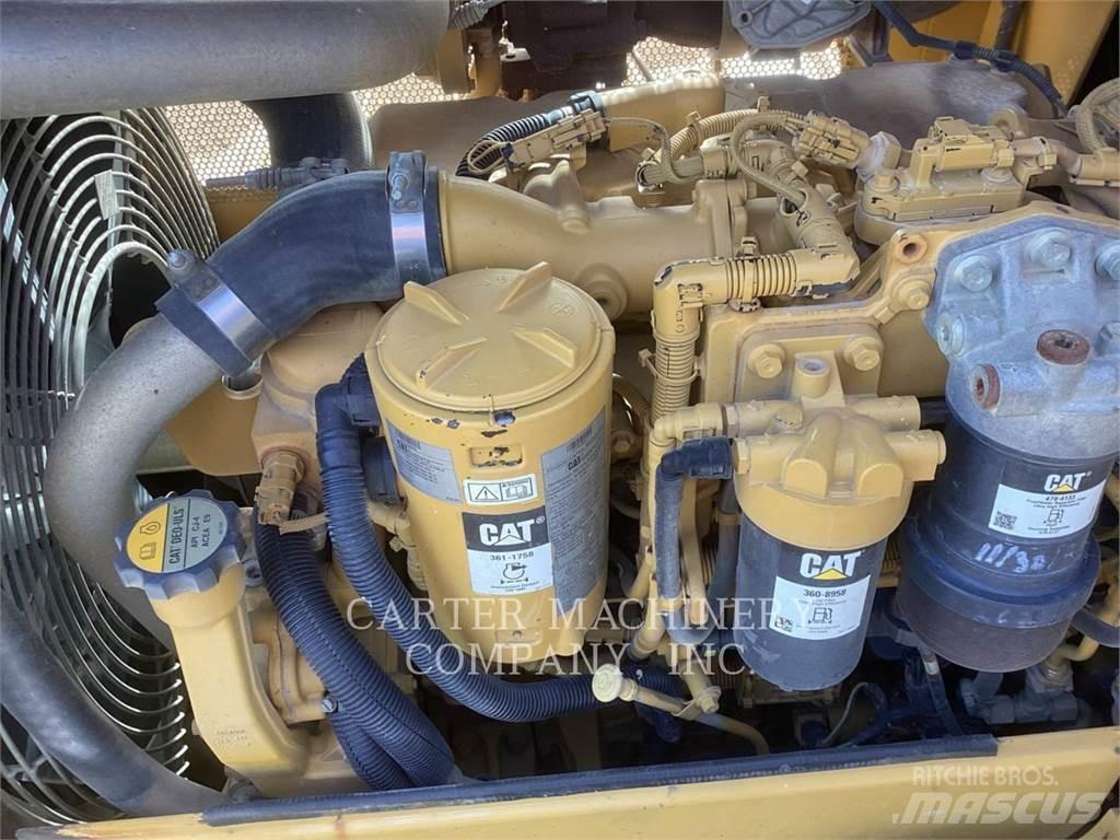 CAT D5K2LGP Paletli dozerler