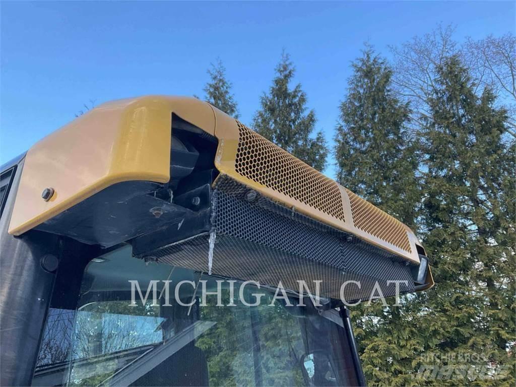 CAT D5K2X ASZ24F Paletli dozerler