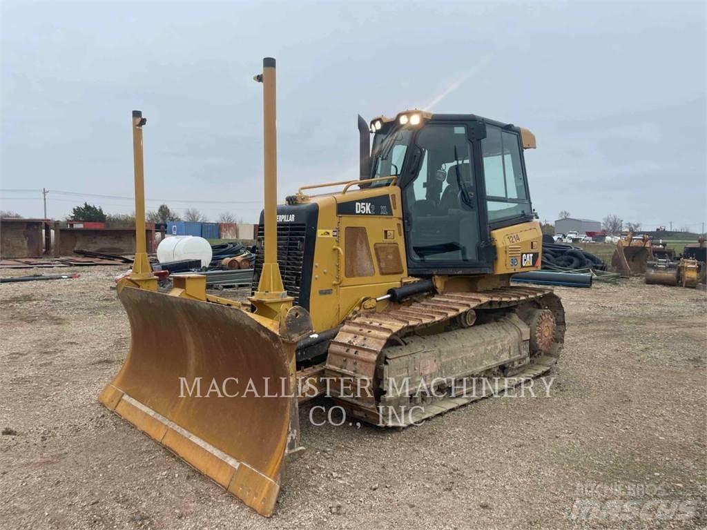 CAT D5K2XL Paletli dozerler