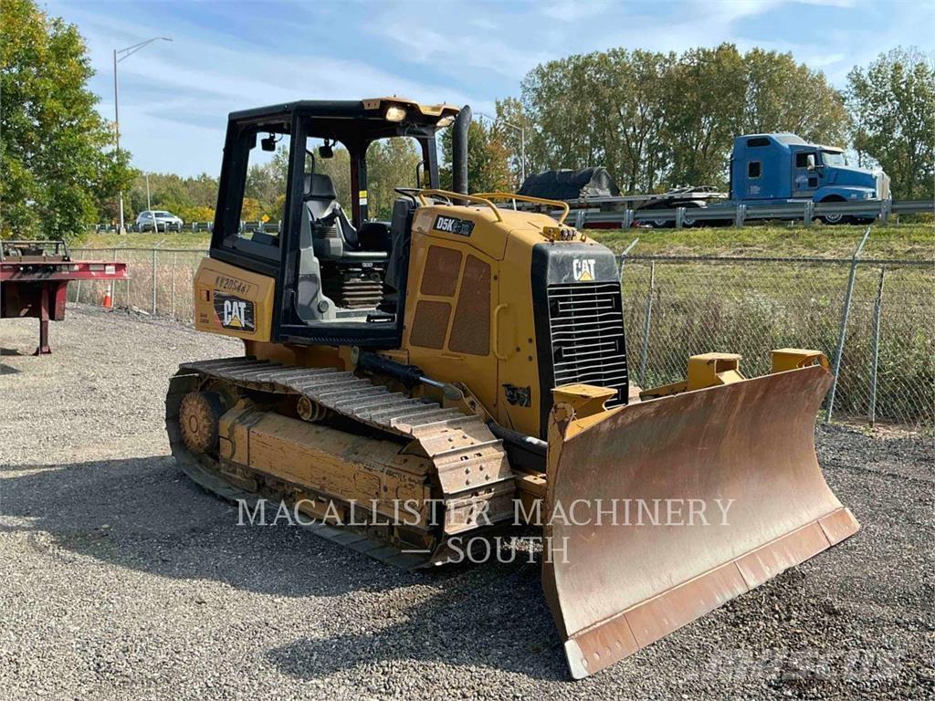 CAT D5K2XL Paletli dozerler