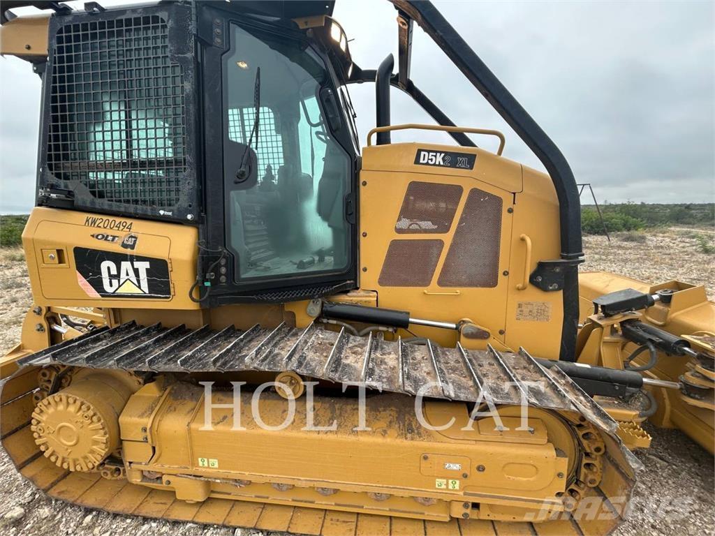 CAT D5K2XL Paletli dozerler