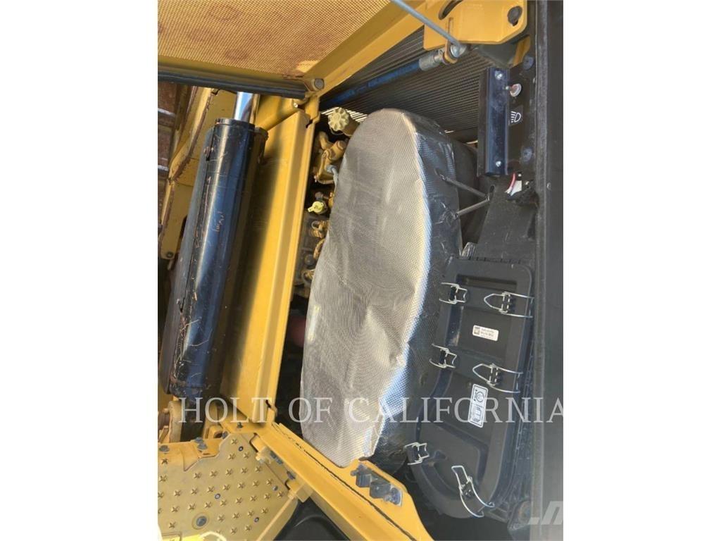 CAT D6 3D Paletli dozerler