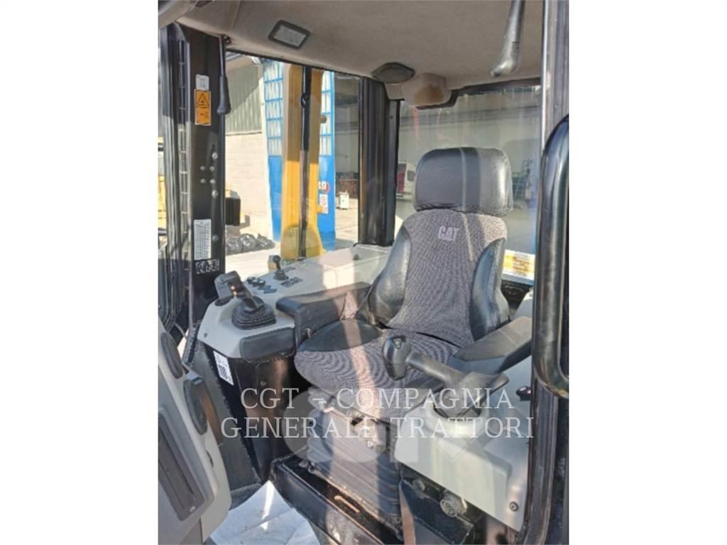 CAT D6N Paletli dozerler