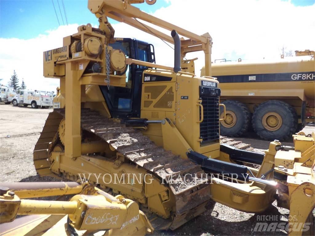 CAT D6N LGP Boru döşeme dozerleri