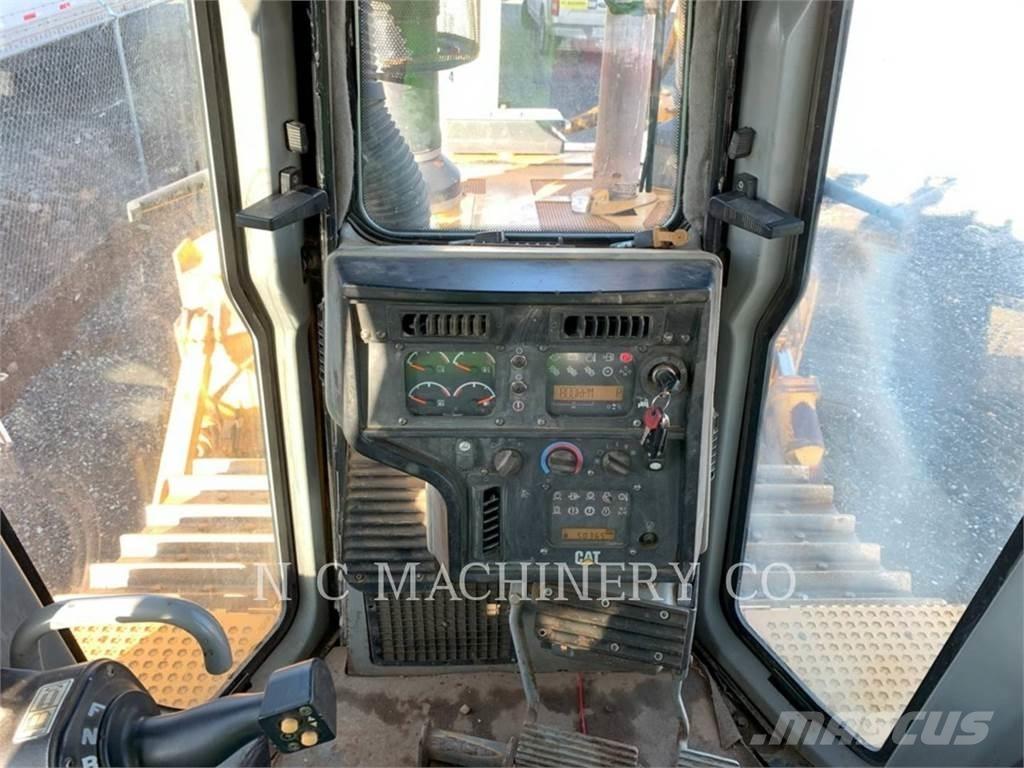 CAT D6T Paletli dozerler