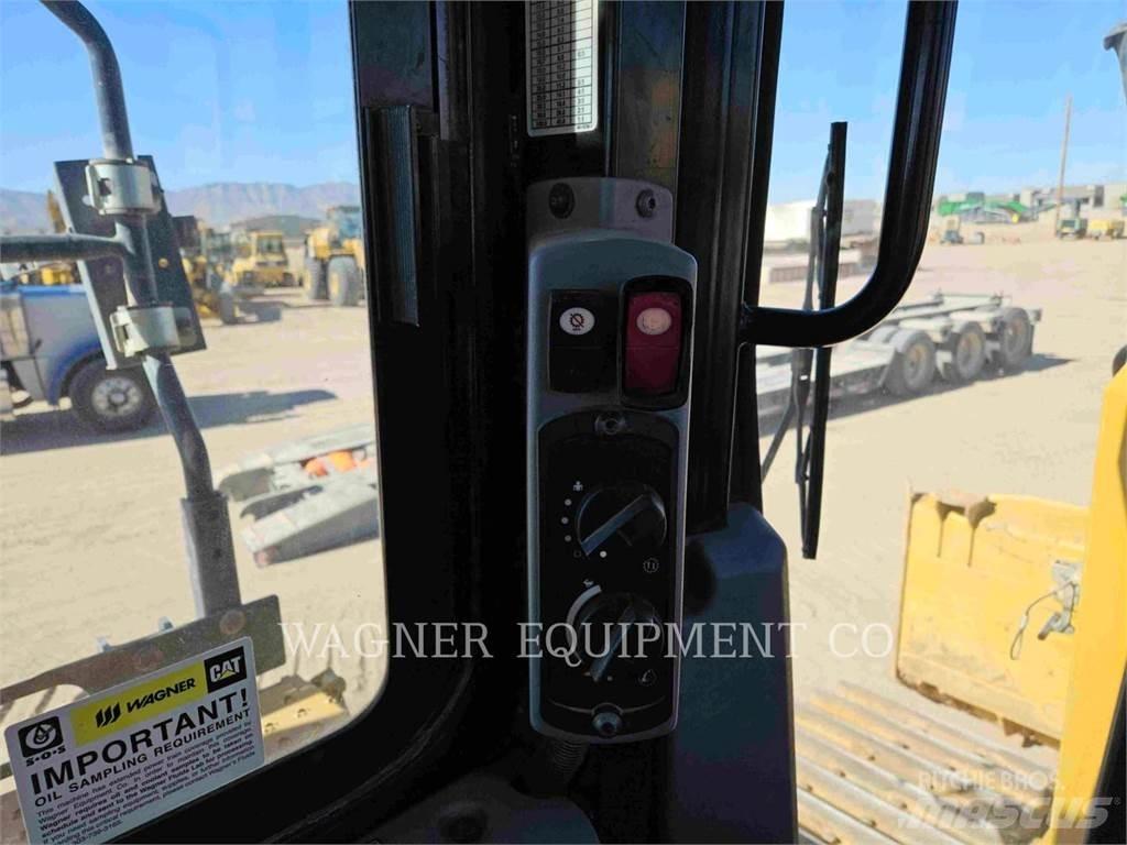 CAT D6T LGPVPT Paletli dozerler