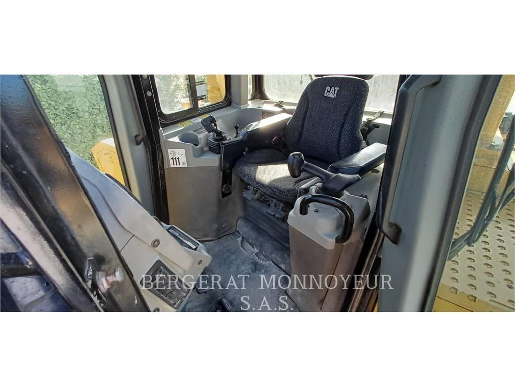 CAT D6T3B XW Paletli dozerler