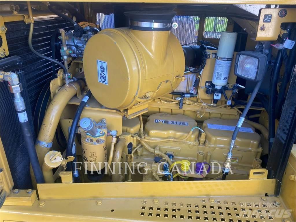 CAT D7R II Paletli dozerler