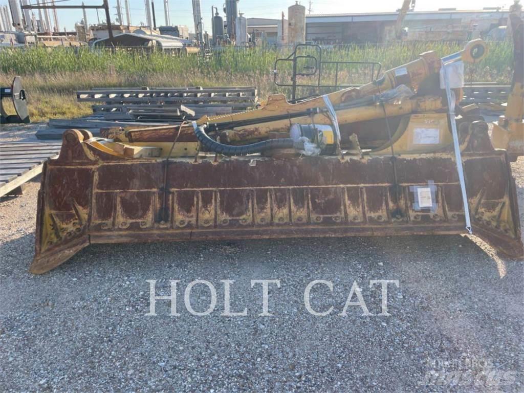 CAT D8 Paletli dozerler