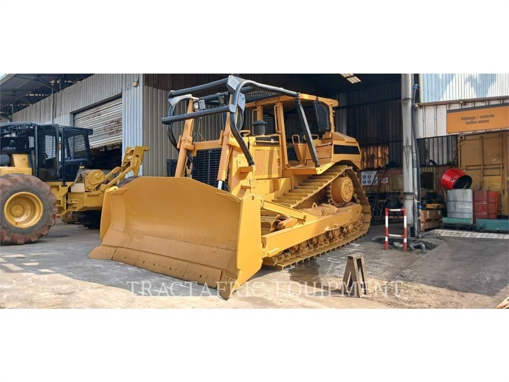 CAT D8N Paletli dozerler