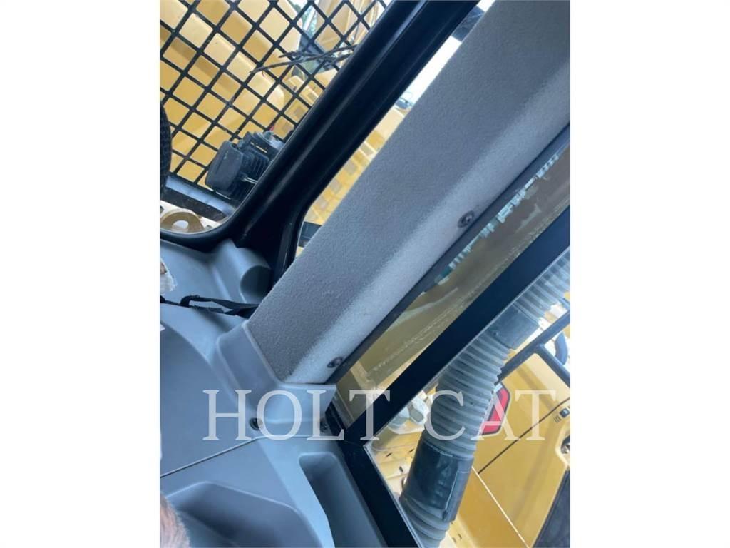 CAT D8T Paletli dozerler