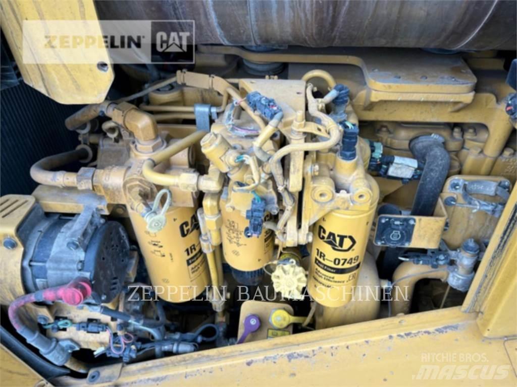 CAT D8T Paletli dozerler