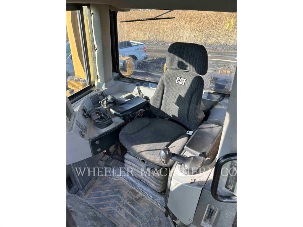 CAT D8T SU Paletli dozerler