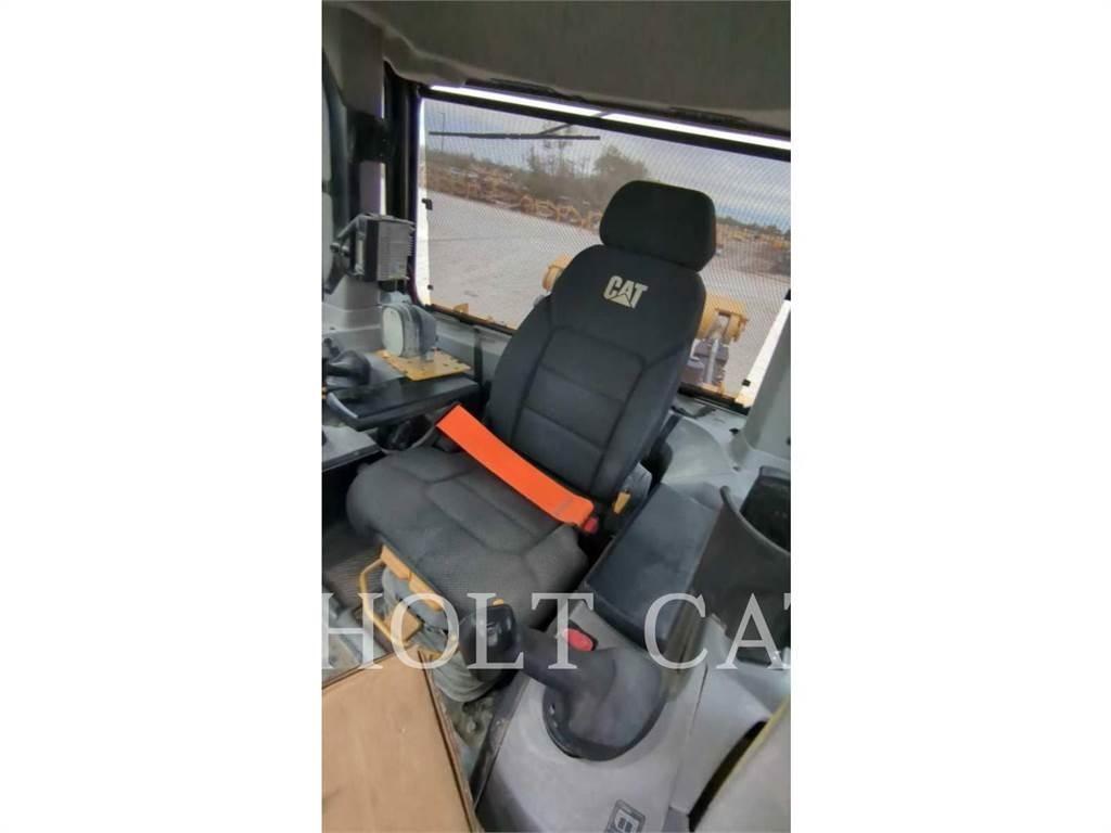 CAT D9 Paletli dozerler