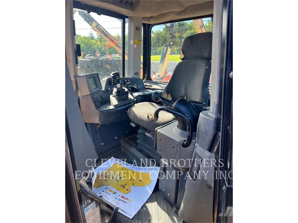 CAT D9T Paletli dozerler