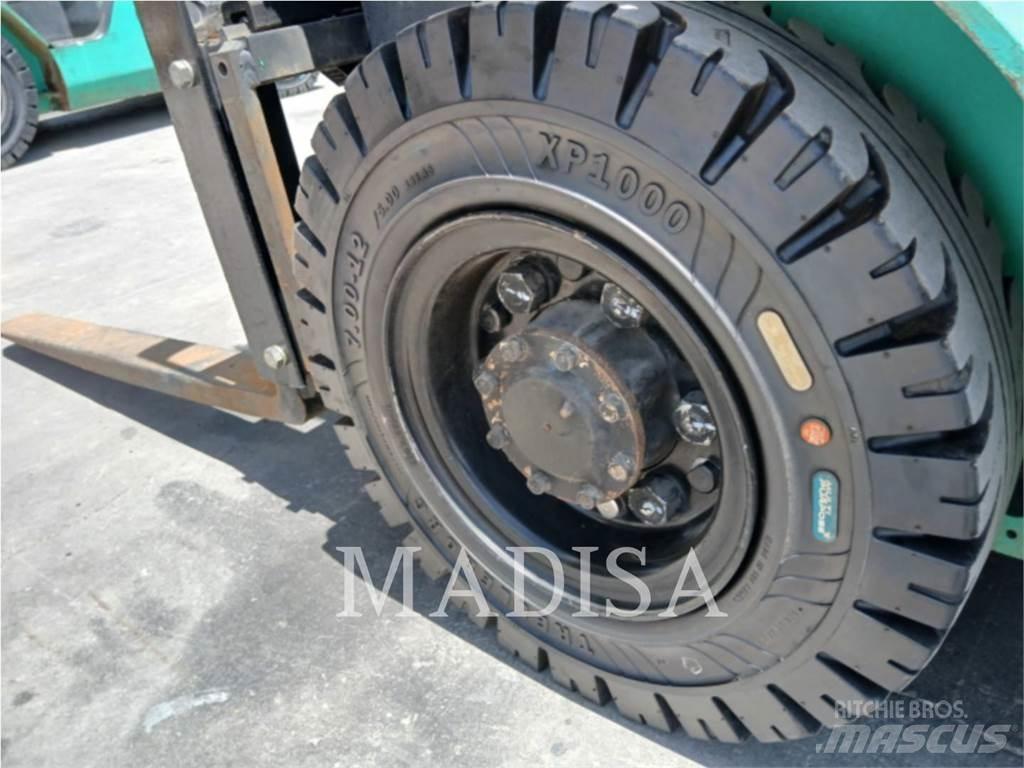 CAT FG25N5-LE Diger