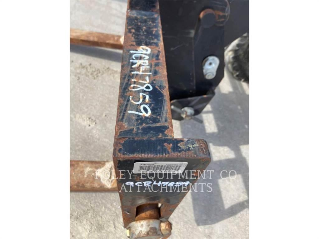 CAT FKTHT60W Teleskopik yükleyiciler