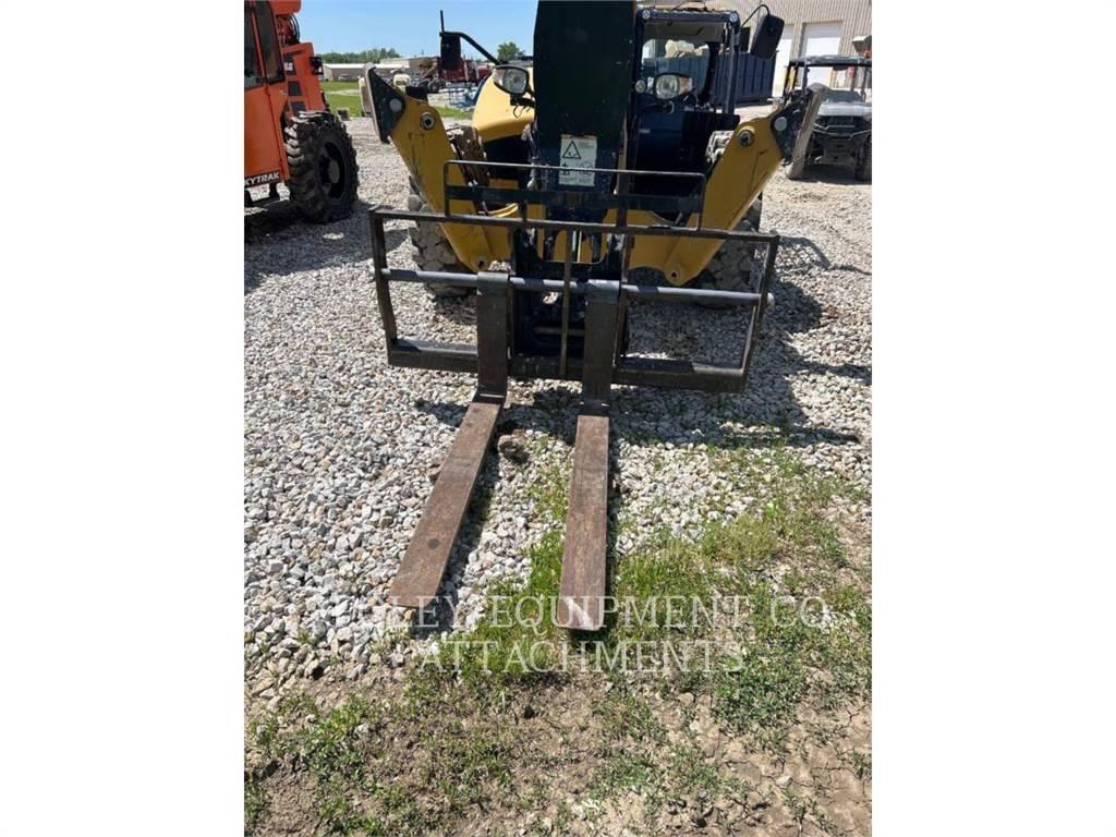 CAT FKTHT60W Teleskopik yükleyiciler