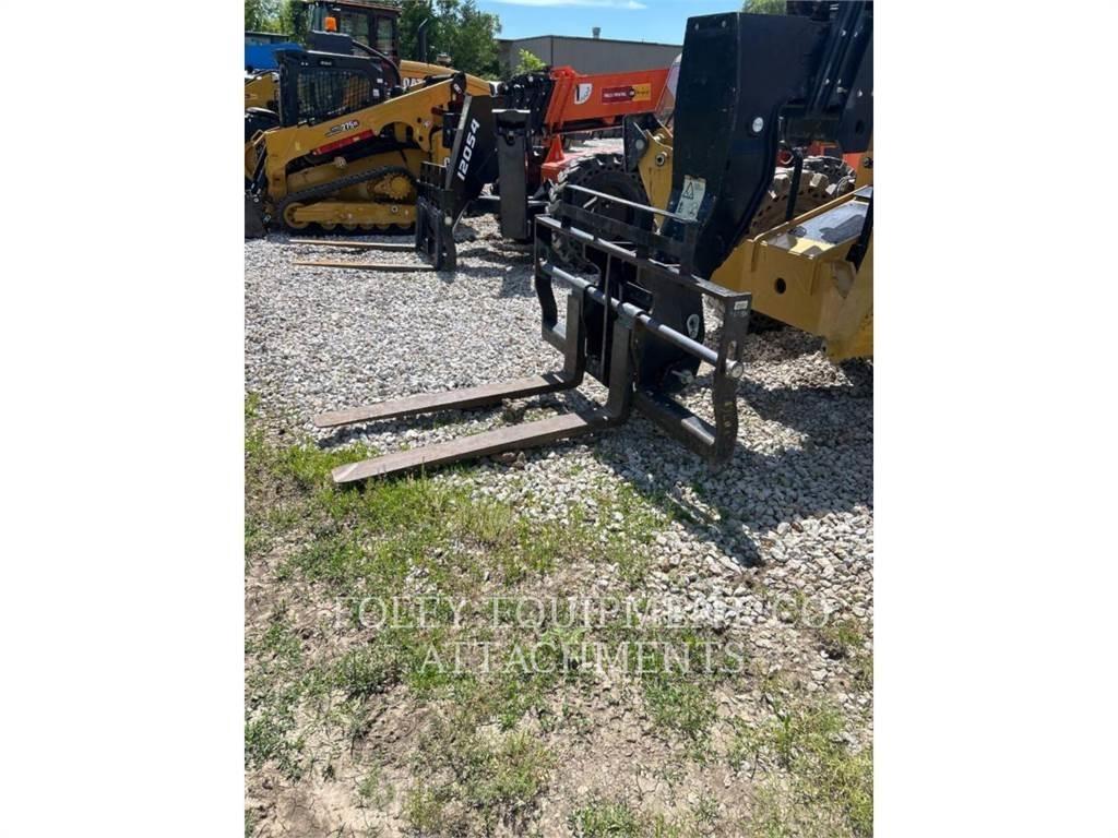 CAT FKTHT60W Teleskopik yükleyiciler