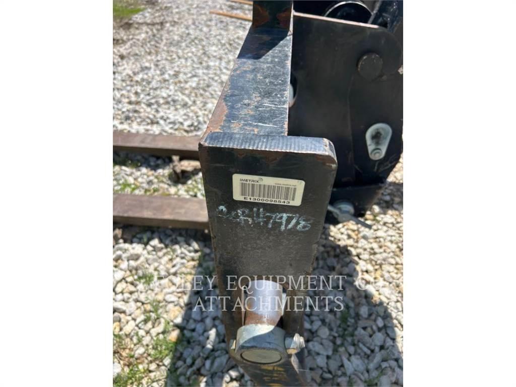 CAT FKTHT60W Teleskopik yükleyiciler