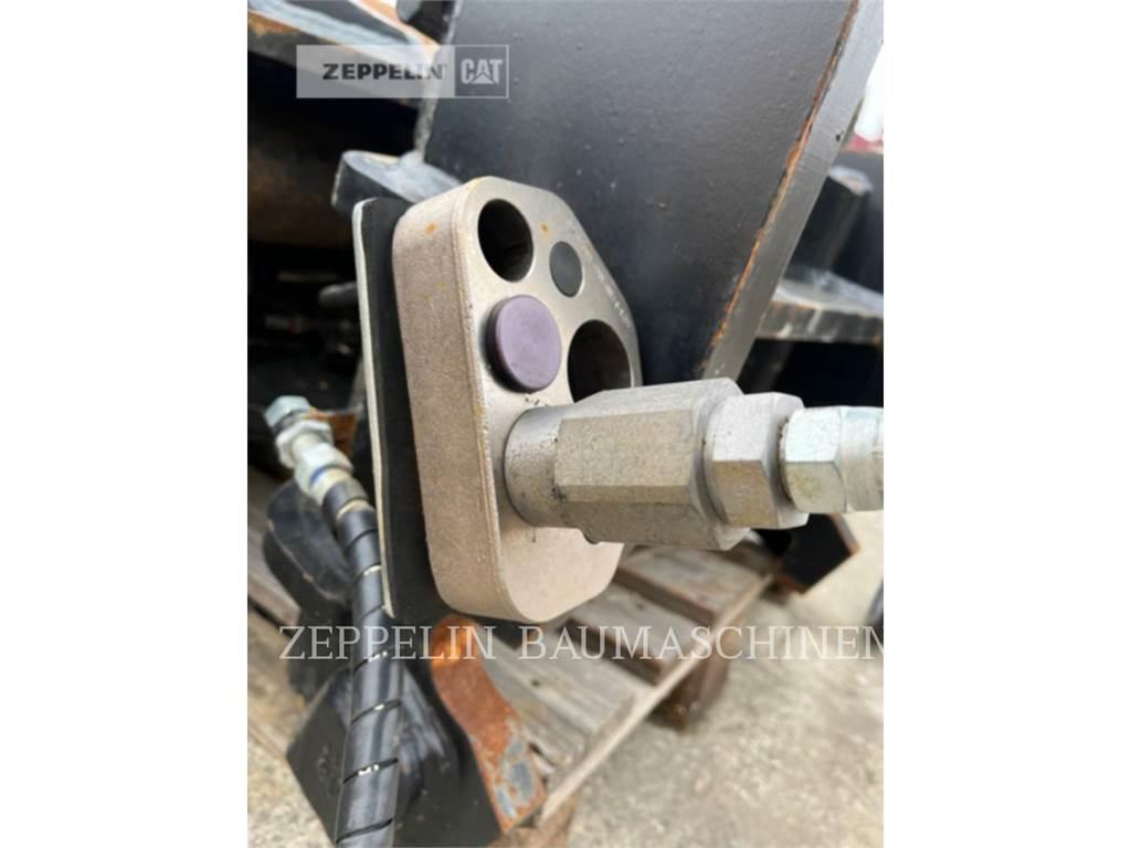 CAT GLV2200MM / CW30 Kanal kazma makinasi