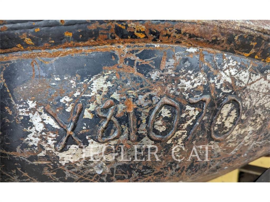 CAT H120ES Paletli ekskavatörler
