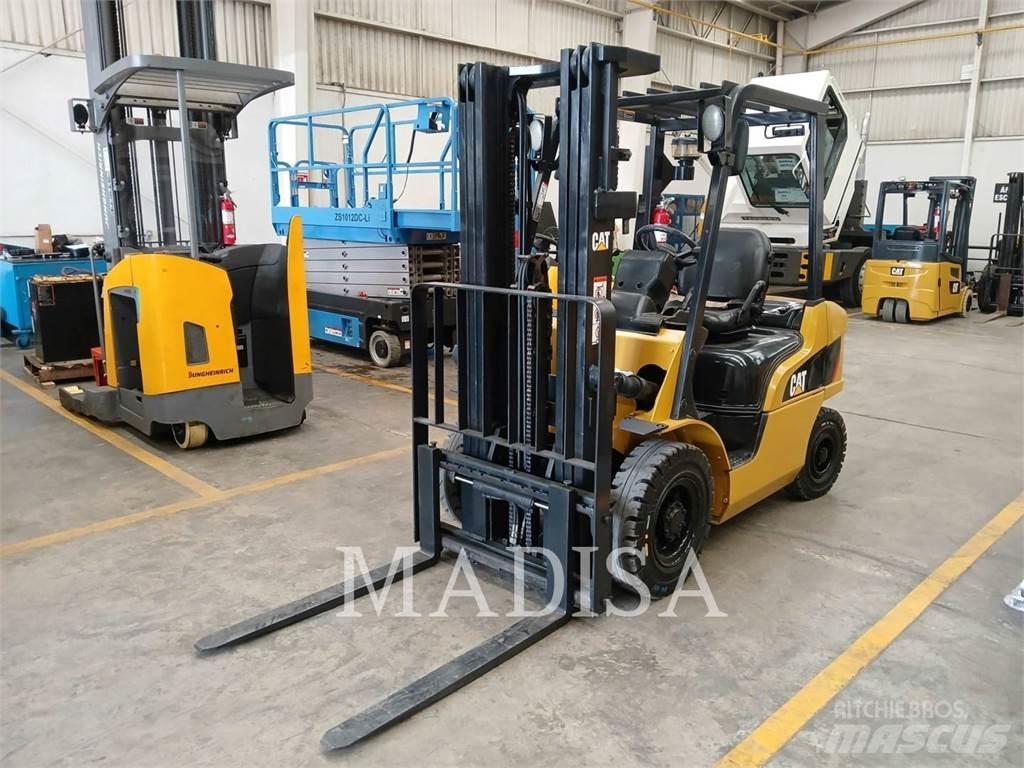 CAT LIFT TRUCKS DP25NM5 Diger