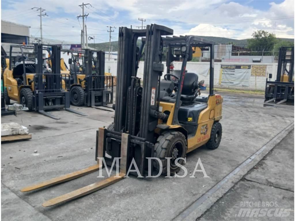CAT LIFT TRUCKS DP30NM Dizel forkliftler