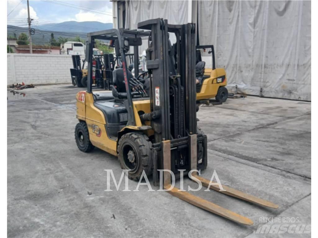 CAT LIFT TRUCKS DP30NM Dizel forkliftler