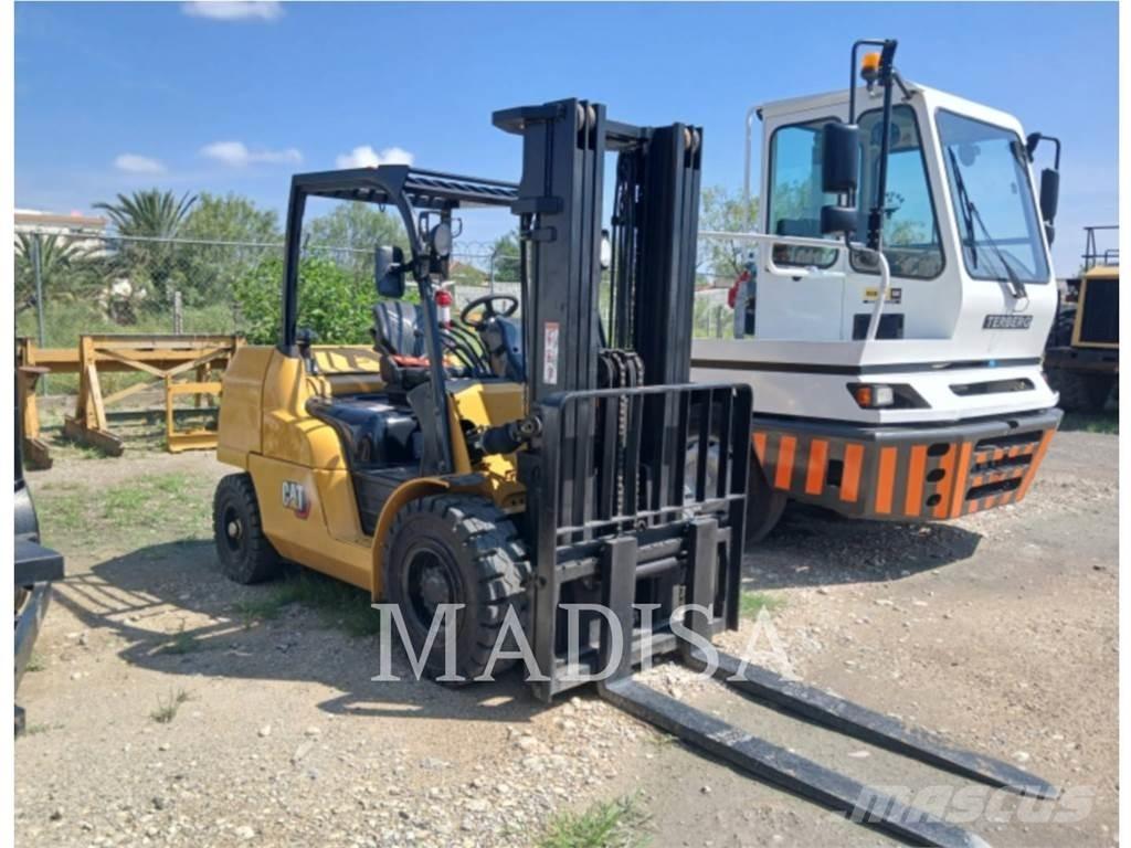 CAT LIFT TRUCKS DP50CNM Dizel forkliftler
