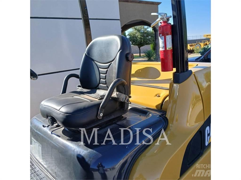 CAT LIFT TRUCKS DP50NM Dizel forkliftler