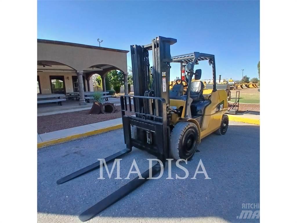 CAT LIFT TRUCKS DP50NM1 Dizel forkliftler