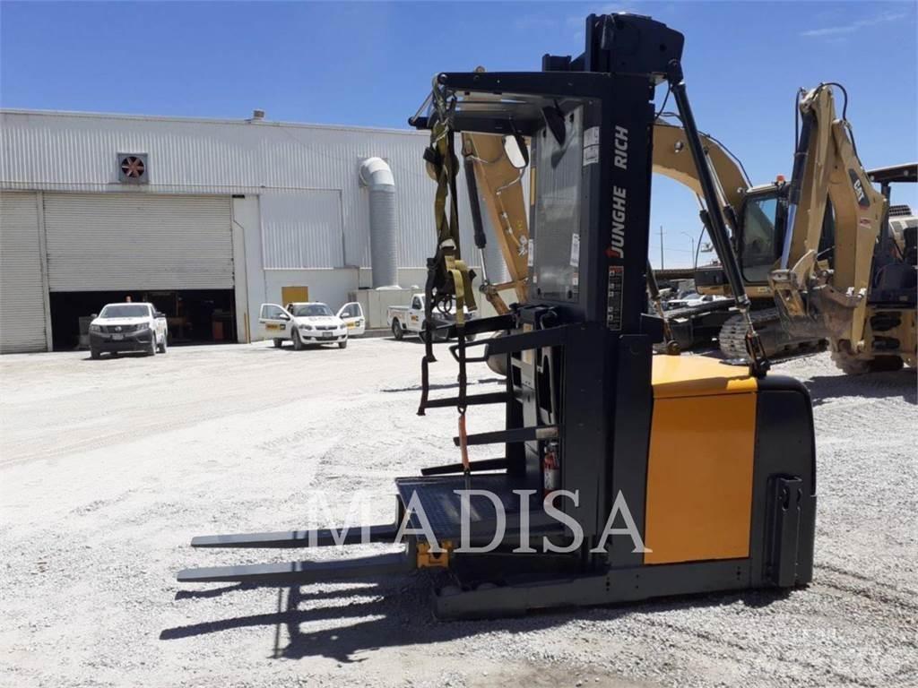 CAT LIFT TRUCKS EKS308 Diger