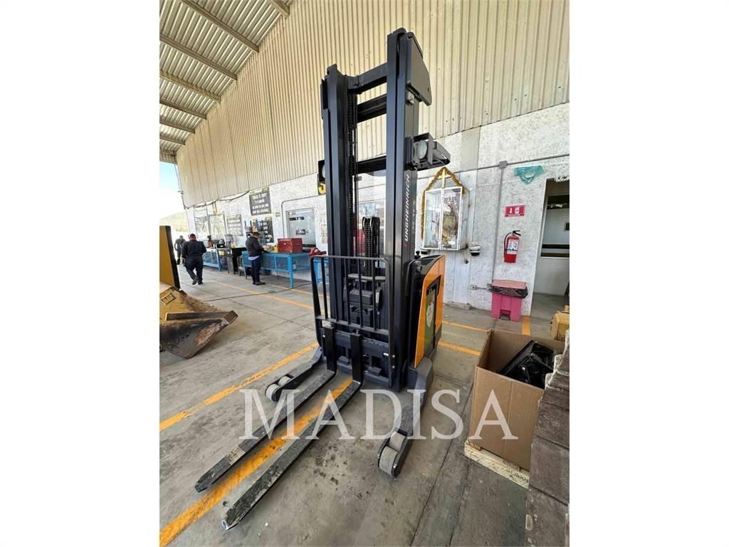 CAT LIFT TRUCKS ETR345 Diger